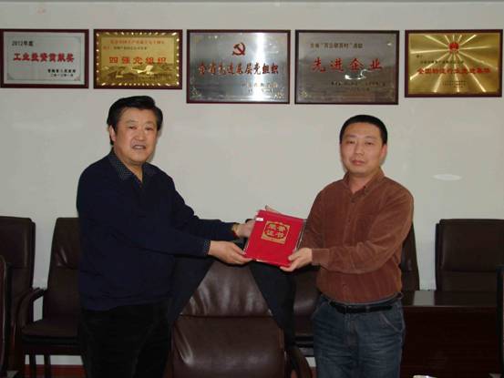 立足本職做貢獻(xiàn)，巾幗建功展風(fēng)采